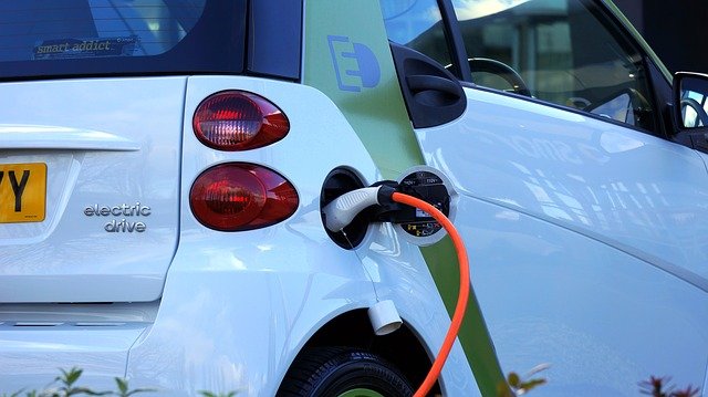 Recharger votre voiture électrique à domicile