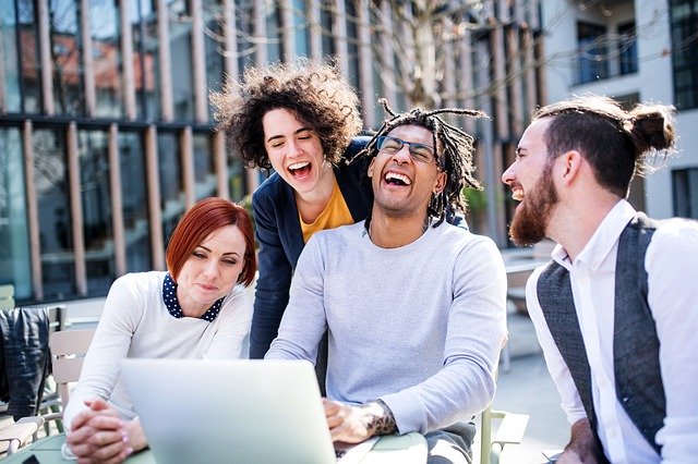 Voilà pourquoi les jeunes qui épargnent pour leur pension